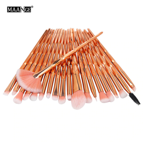 Other - NEW Korean! 20pcs Diamond Makeup Brushes S…